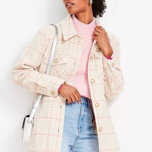 NWT, LOFT HOUNDSTOOTH SHIRT JACKET, SIZE L, THIGH LENGTH, LT. PINK & CREAM COLOR